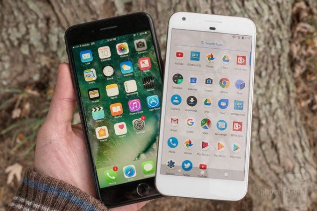 iphone 7 plus vs pixel xl -display